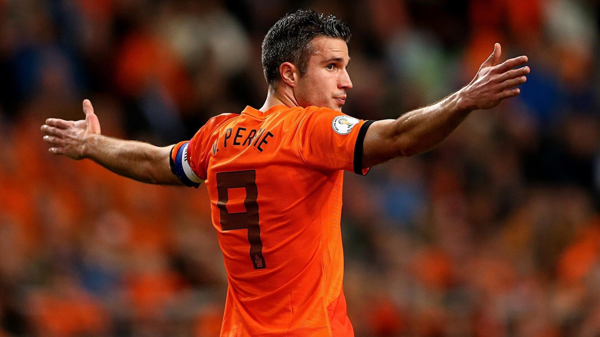 霍特·巴雷特：凭借精准的踢球和远射威胁，成为全黑队的杀手锏